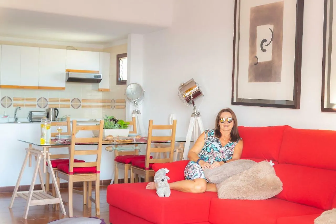Radazul Marina Seafront 13 Apartment