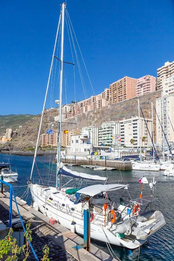 Radazul Marina Seafront 13 Apartment