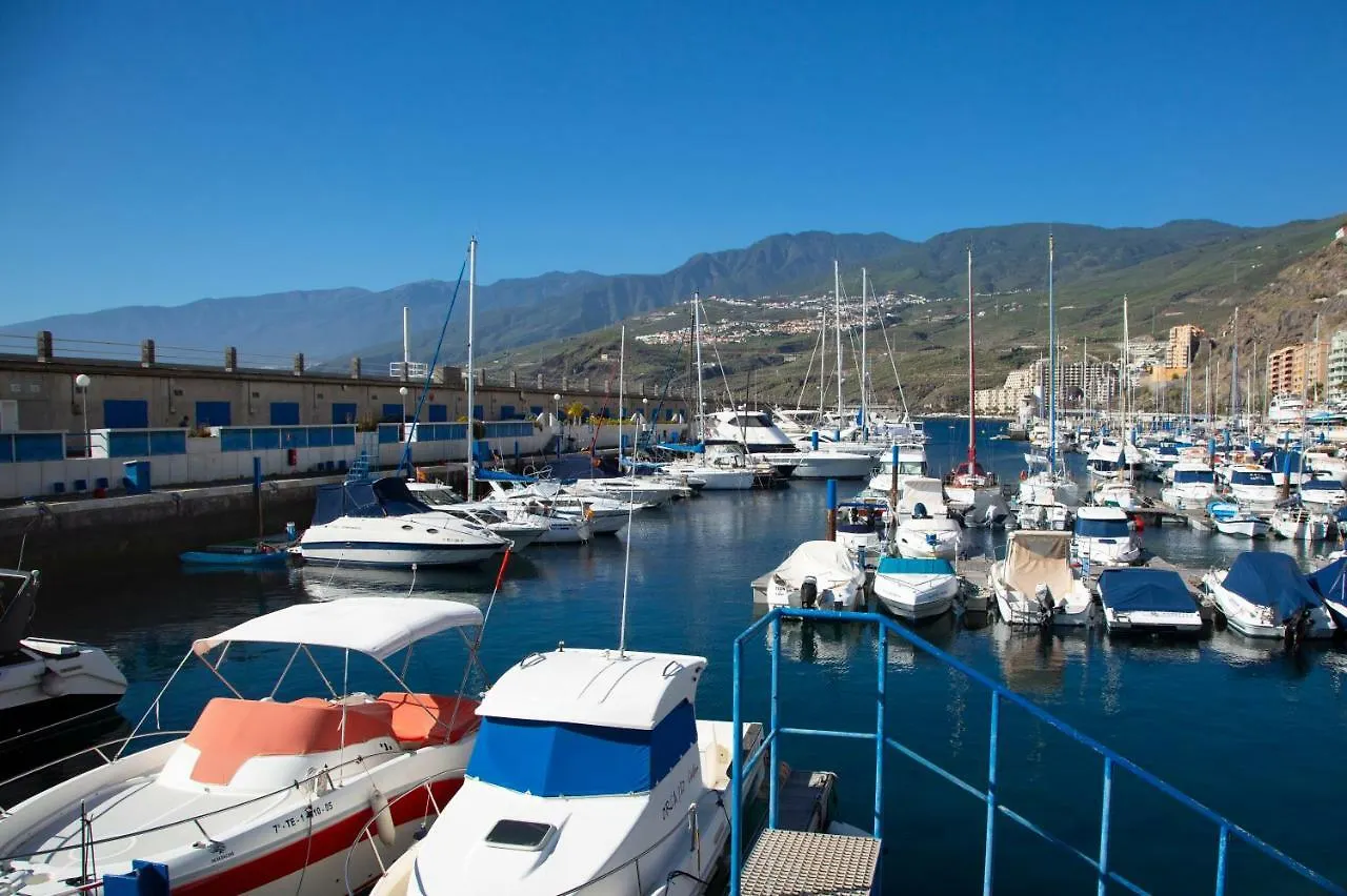 Radazul Marina Seafront 13 Apartment