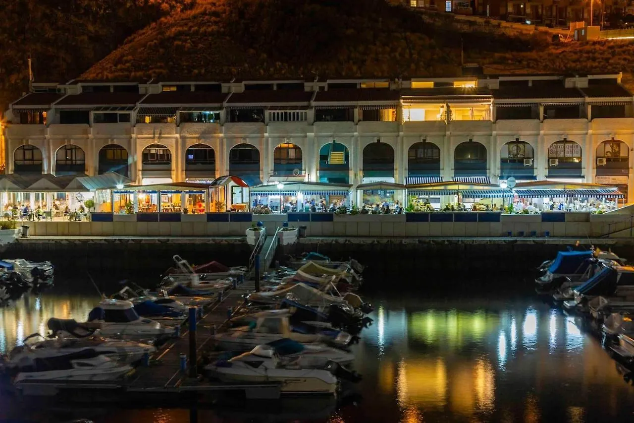 Apartamento Dúplex coqueto en el Puerto deportivo de Radazul